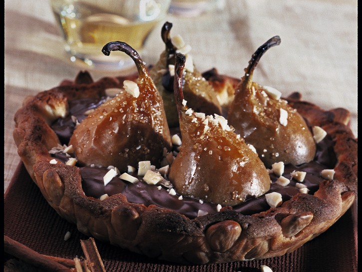 Crostata con crema di cioccolato e pere