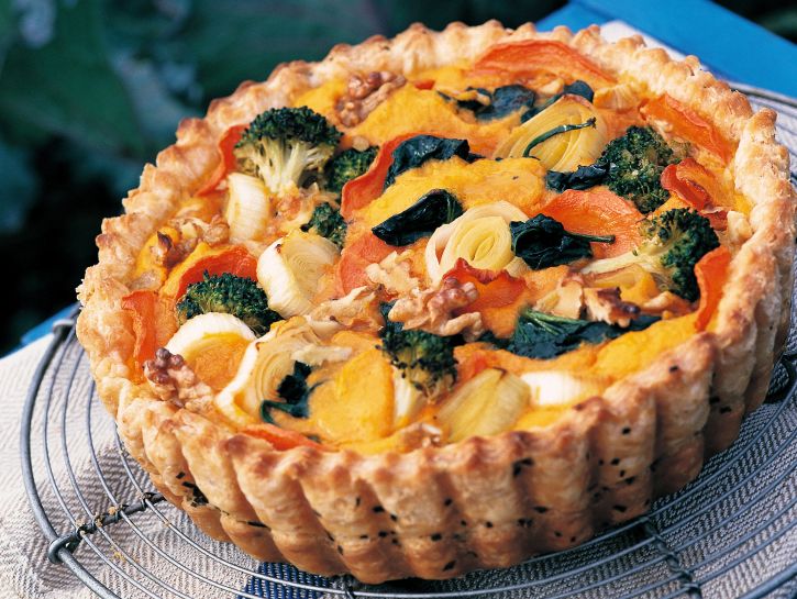 crostata-di-verdure-e-noci ricetta