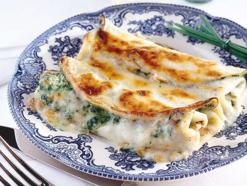 crespelle-farcite-con-spinaci-e-toma