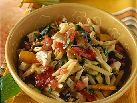 Pennette con pollo e peperoni