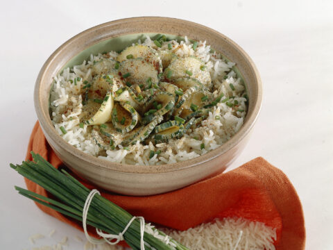 Riso e cetrioli con yogurt