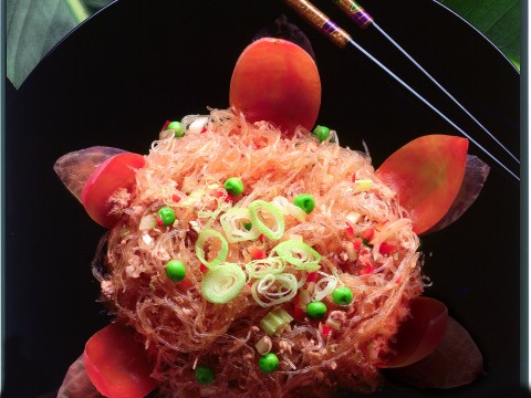 Spaghetti di soia con verdure