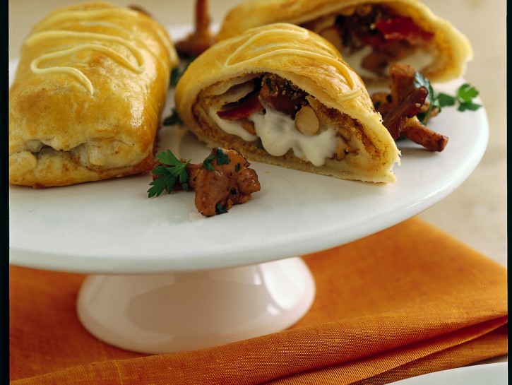 Strudel di funghi, patate e asiago