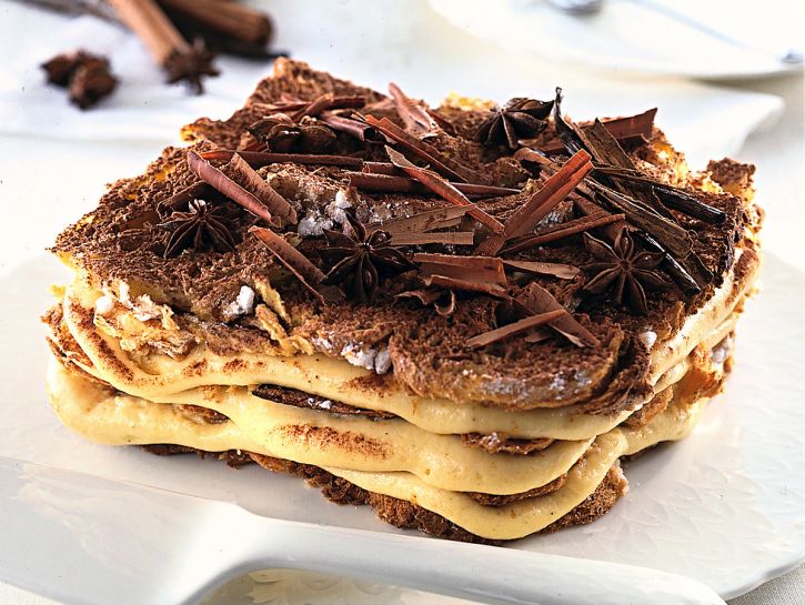 Millefoglie di pandoro speziata