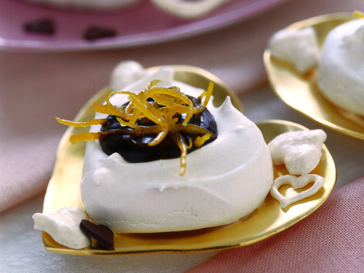 Cuori di meringa al cioccolato