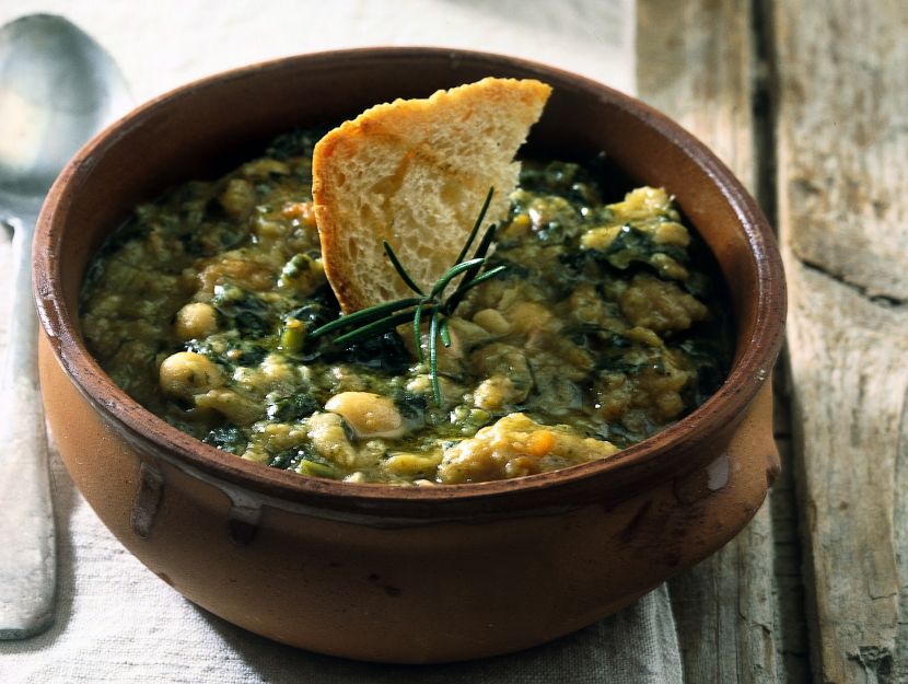 Preparazione della ribollita alla antica