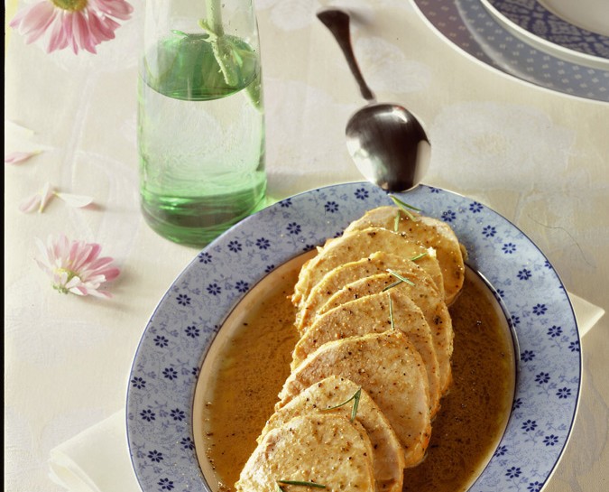 Arrosto di vitello in casseruola con salsa di acciughe