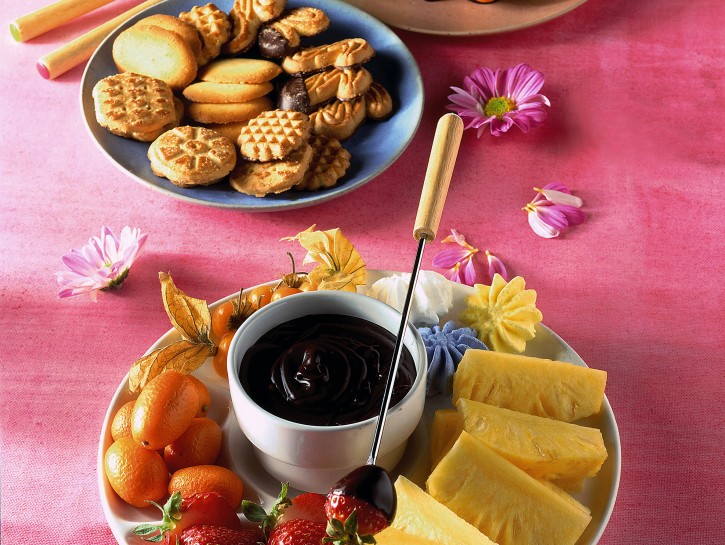 Fonduta di frutta al cioccolato