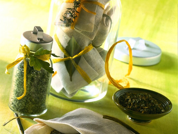 Ricetta Bustine aromatiche e sale di erbe Donna Moderna