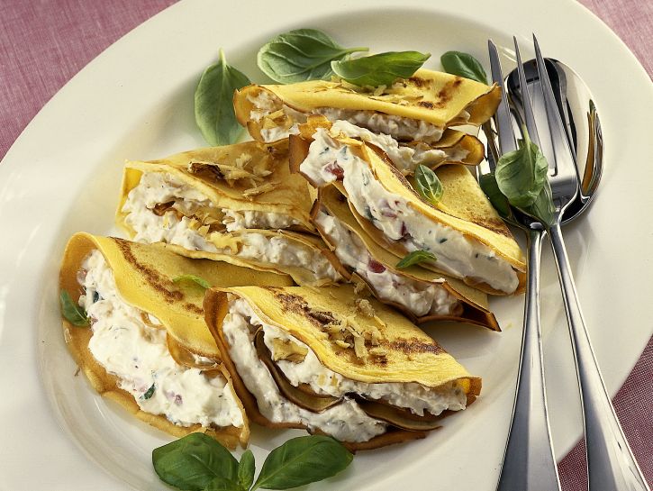 Crepes ripiene al formaggio cremoso