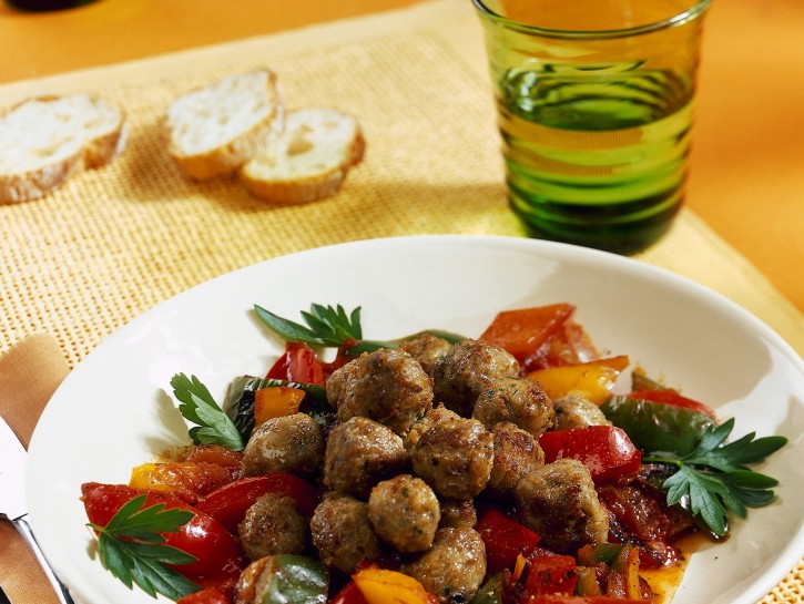 Peperonata con polpettine