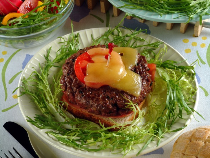 Hamburger al pomodoro