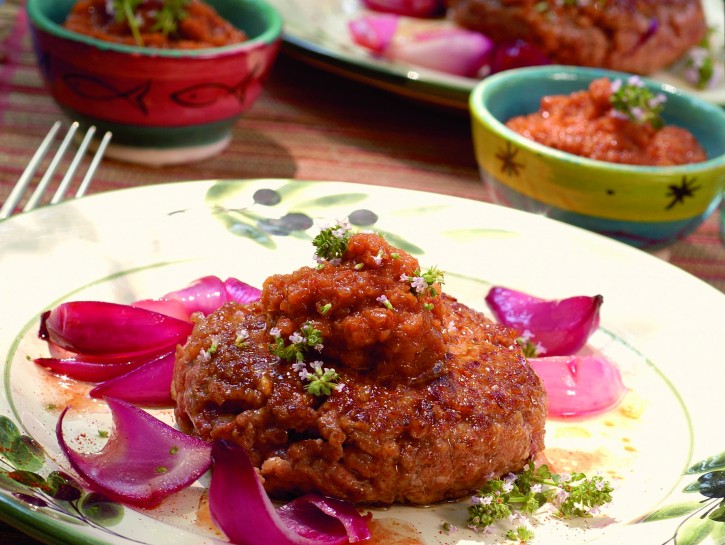 Hamburger con salsa di cipolle