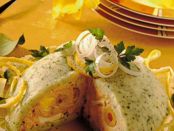 Sformato freddo di patate con tonno e maionese