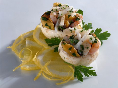 Coppette con vongole e calamari