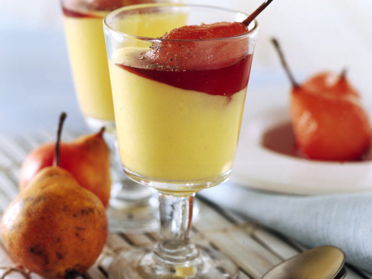 Pere al vino rosso con salsa di vaniglia