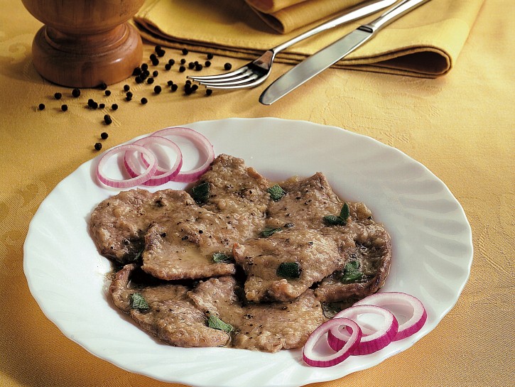 Scaloppine alla crema di cipolle