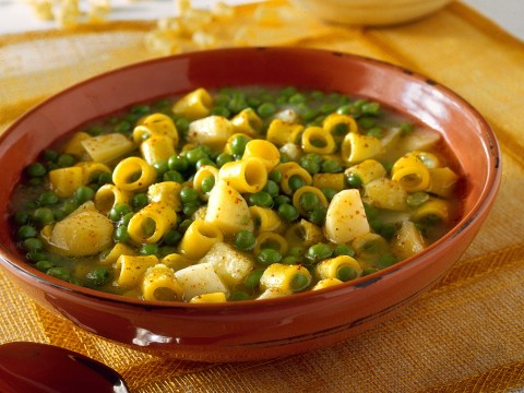 Zuppa di patate e piselli