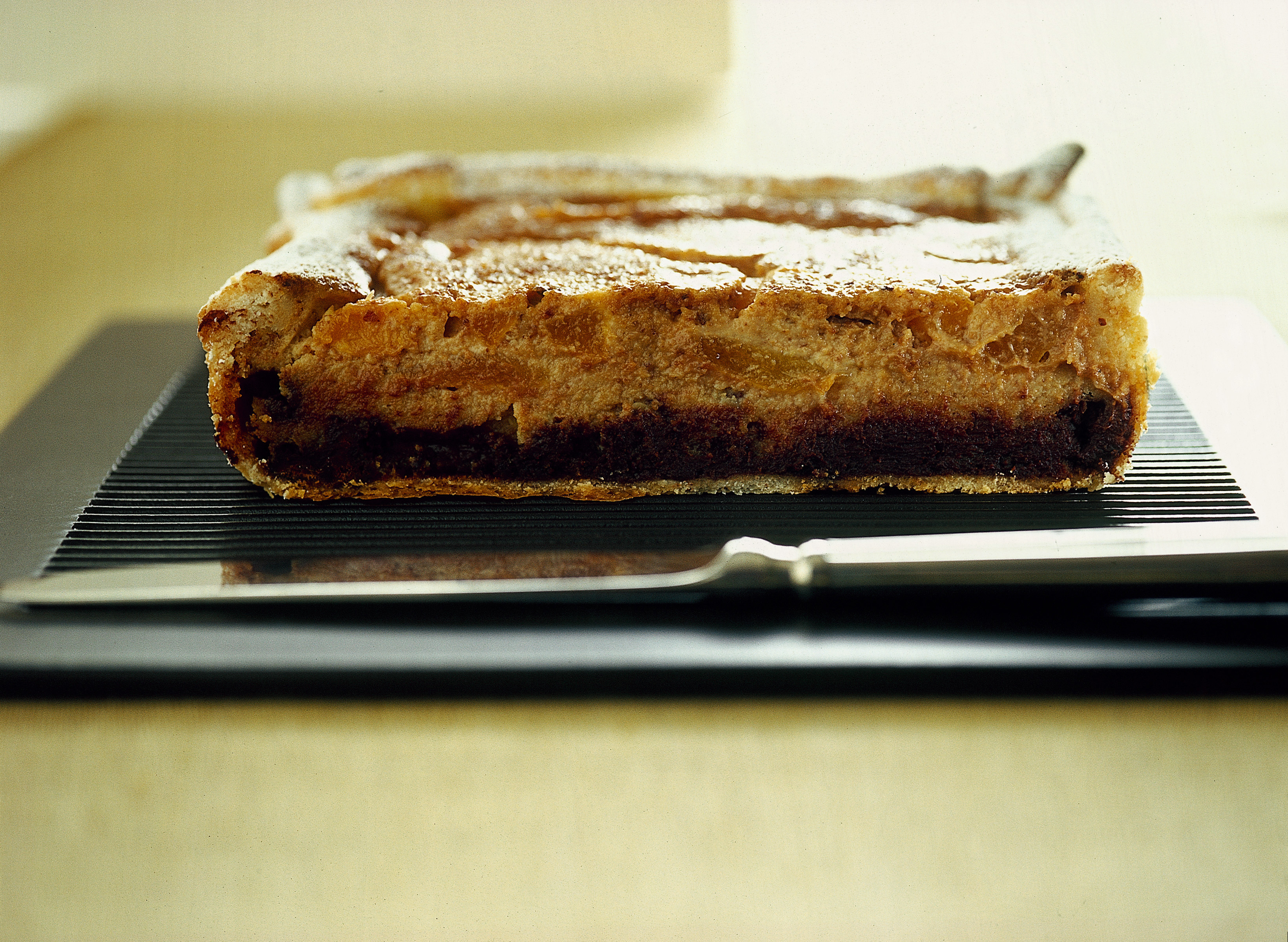 pesche al cioccolato e amaretti