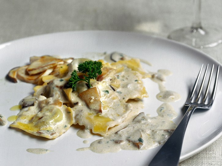 Ravioli di spinaci ai funghi