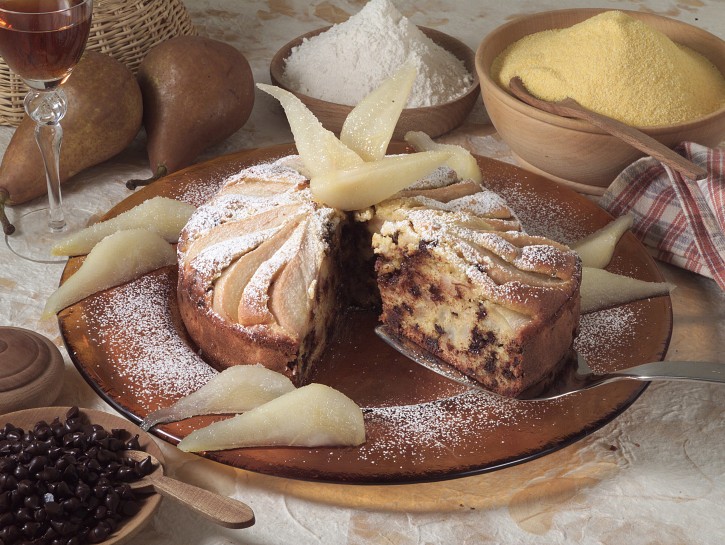 Torta pere e cioccolato alle due farine