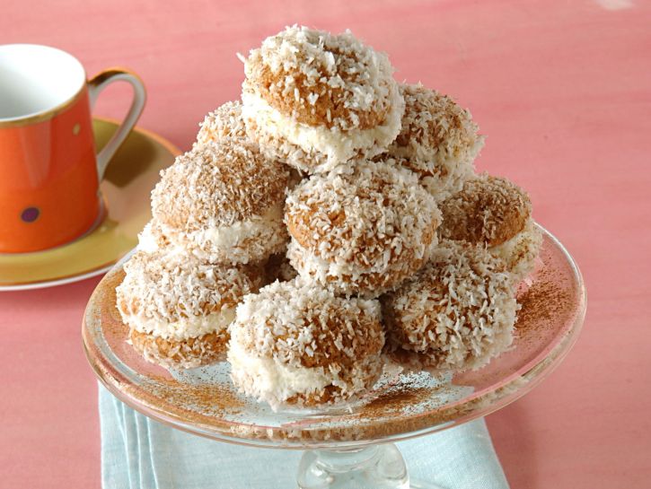 Ricetta Baci Di Amaretti Al Cocco Donna Moderna