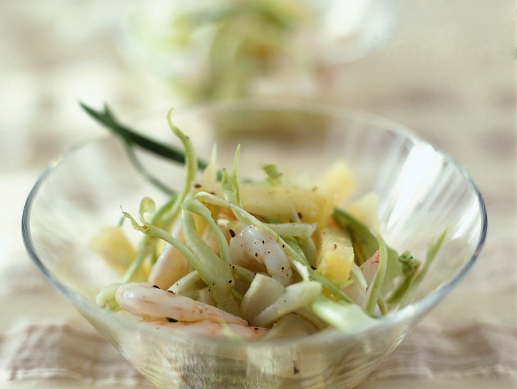 Ricetta Insalata di ananas e puntarelle - Donnamoderna