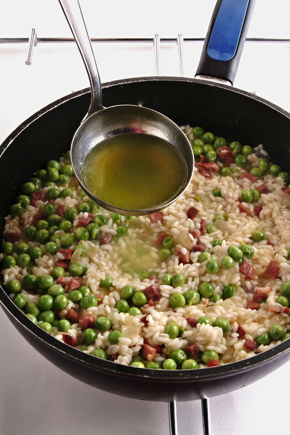 Ricetta Risi e bisi alla con prosciutto crudo e prezzemolo Donnamoderna