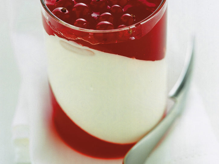 Panna cotta al ribes