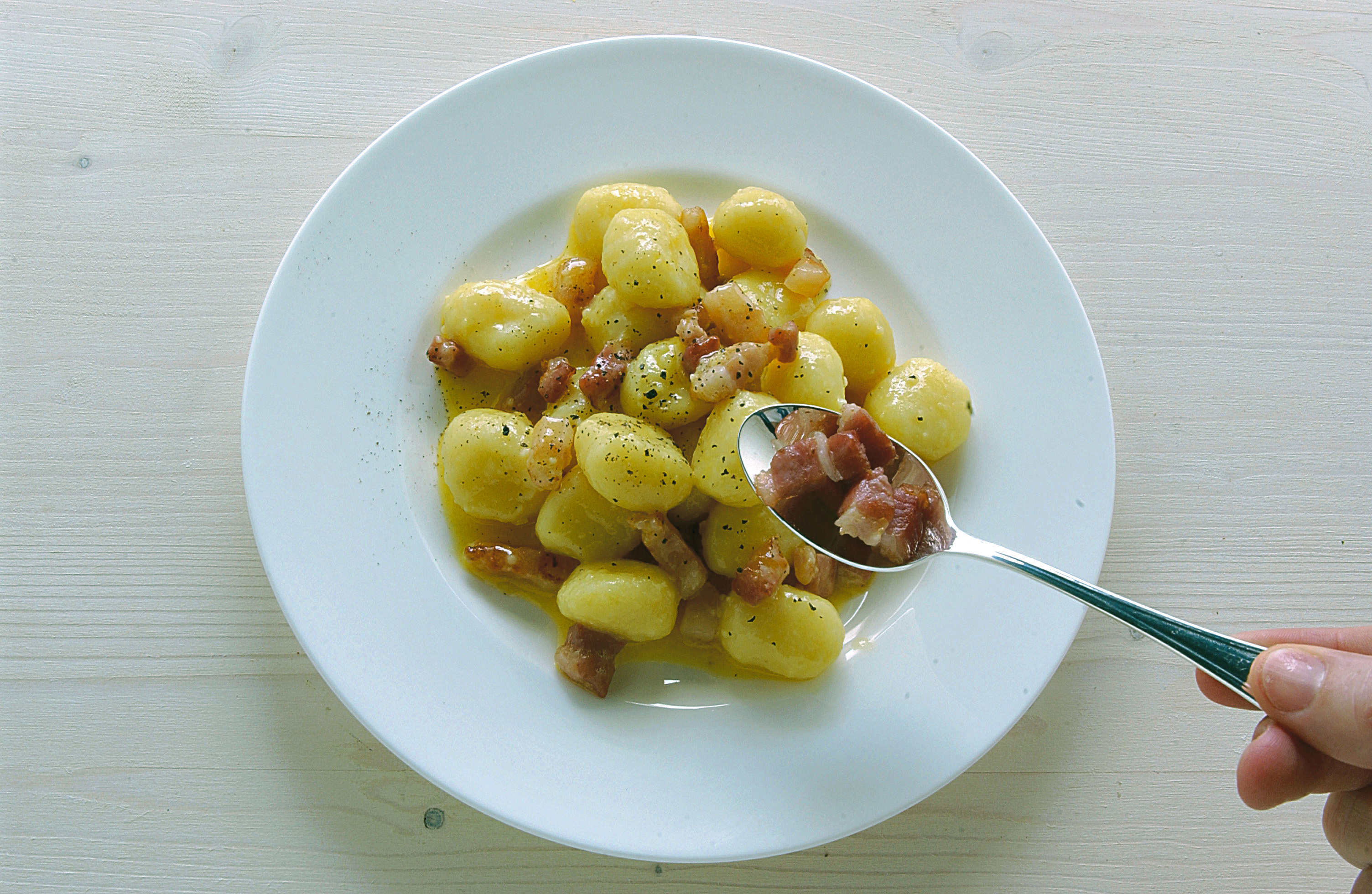Ricetta Gnocchi di patate con pancetta Donna Moderna