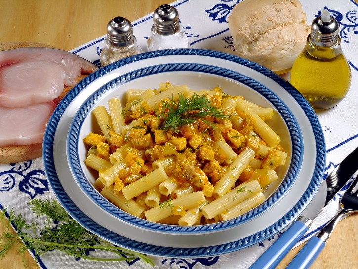 Maccheroni spada e zafferano