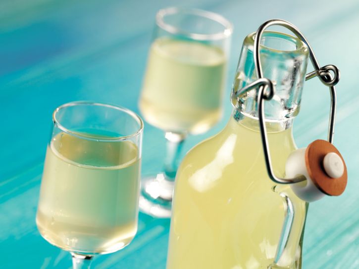 Liquore al limoncello - Credits: Olycom