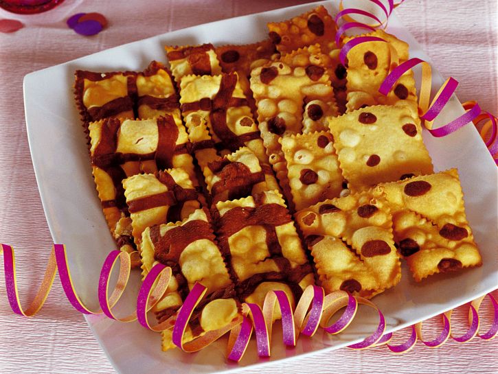 Chiacchiere a pois, a righe e a quadretti