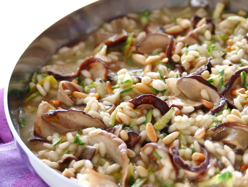 risotto-del-bosco-con-zucchine-e-pinoli