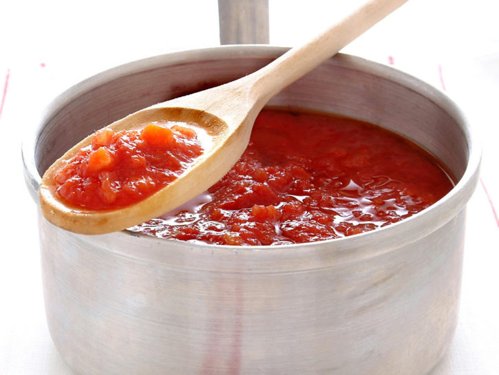 Salsa di pomodoro e peperoni