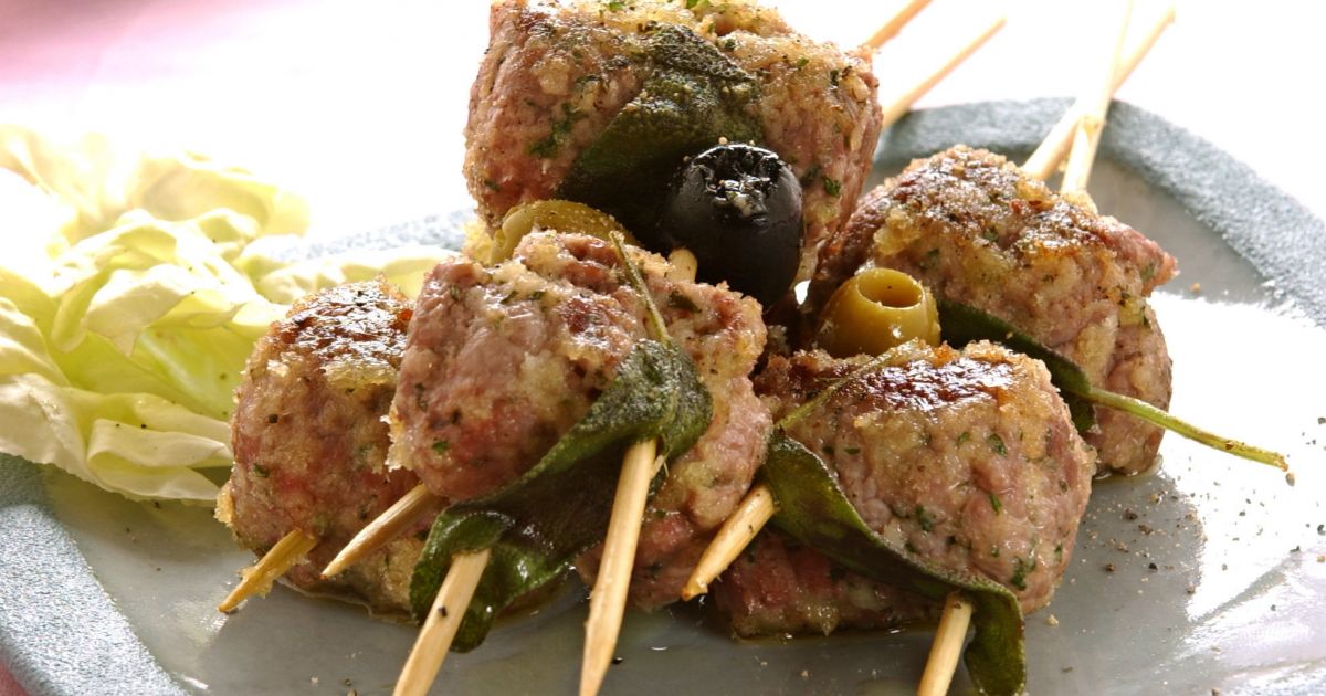 Ricetta Spiedini di carpaccio di manzo e olive verdi e ...