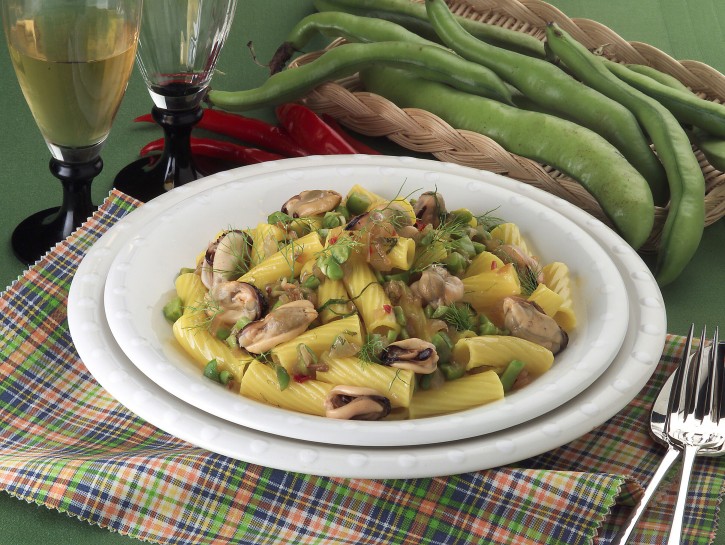 Tortiglioni cozze e fave