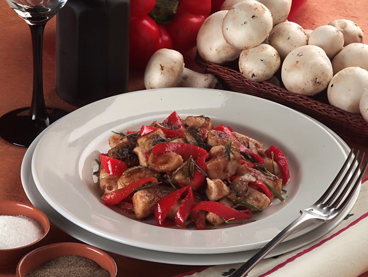 Spezzatino di pollo e funghi