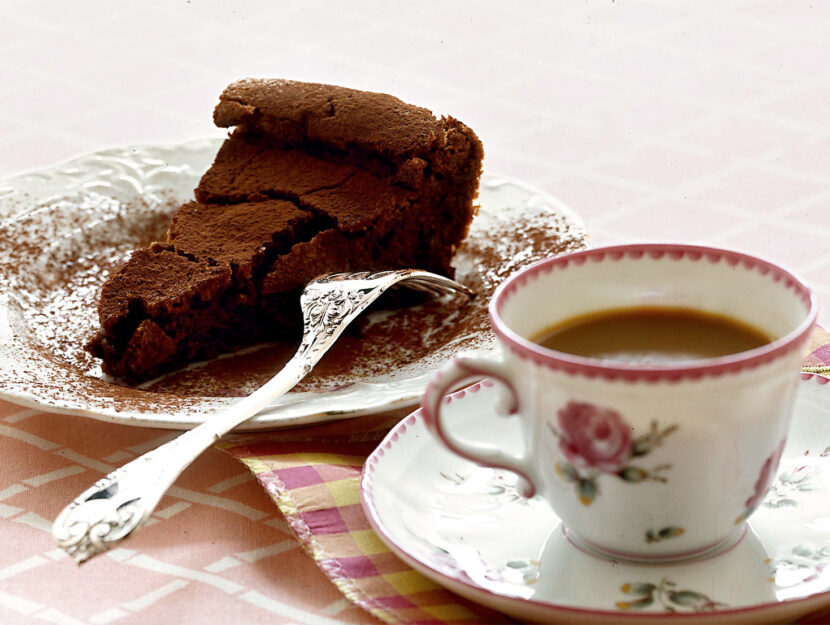 Torta morbida di cioccolato fondente