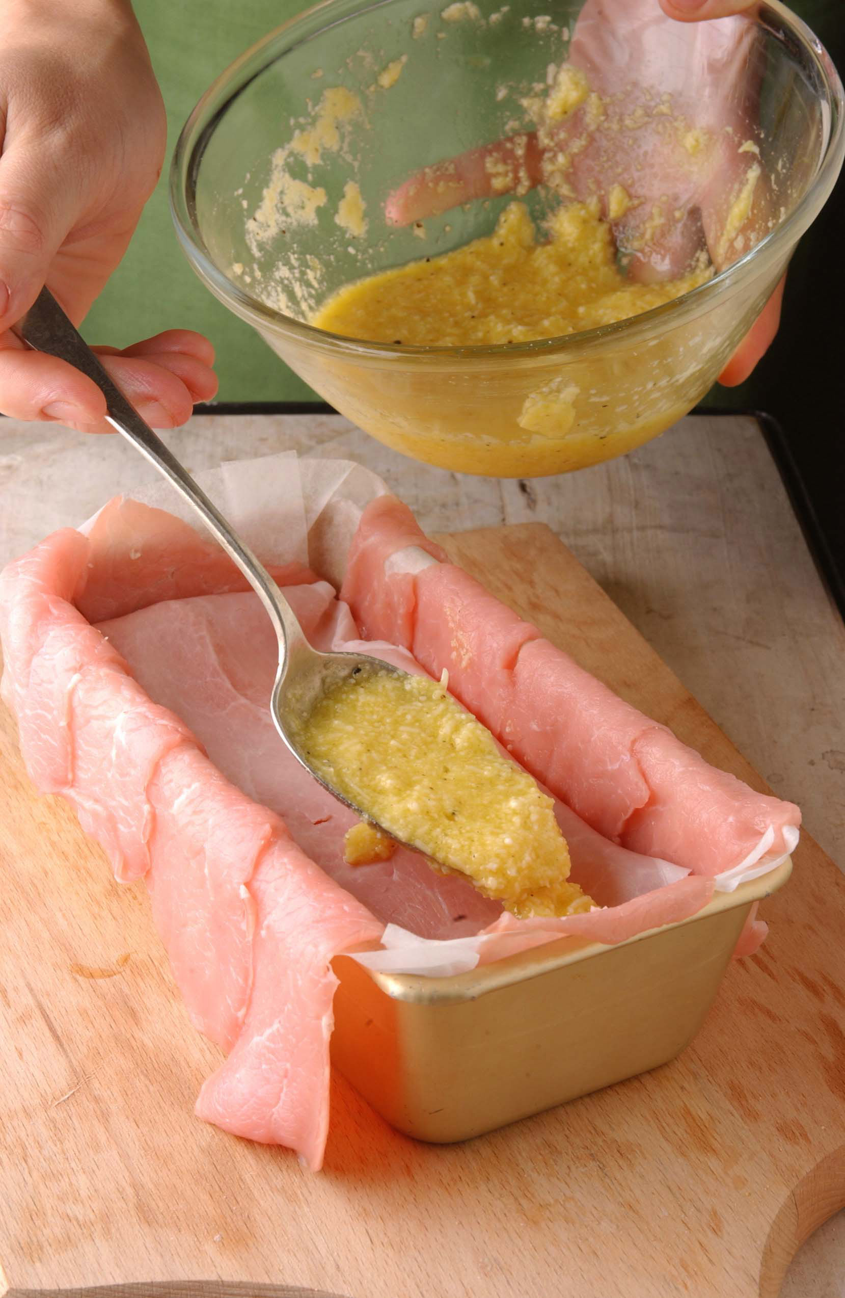 Ricetta Terrina di vitello, prosciutto cotto, fontina e grana Donna