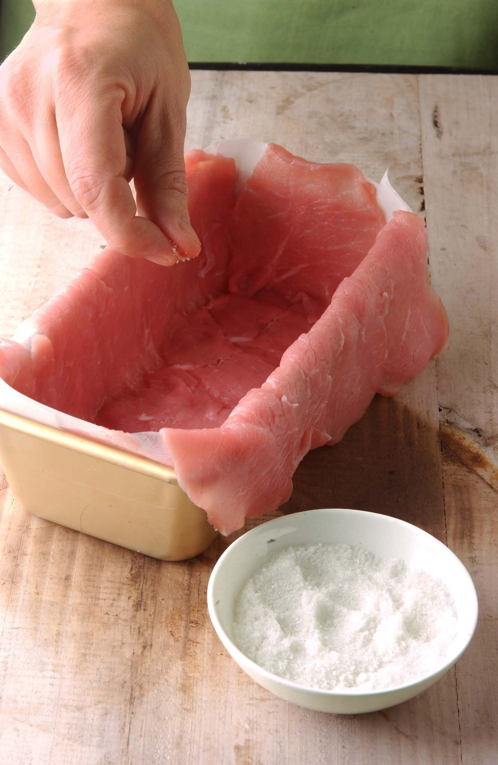 Ricetta Terrina di vitello, prosciutto cotto, fontina e grana Donna