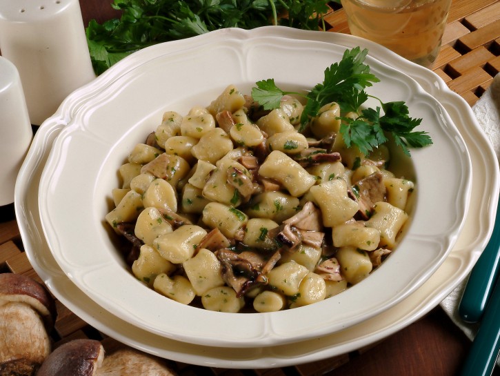 Gnocchi di ricotta ai funghi