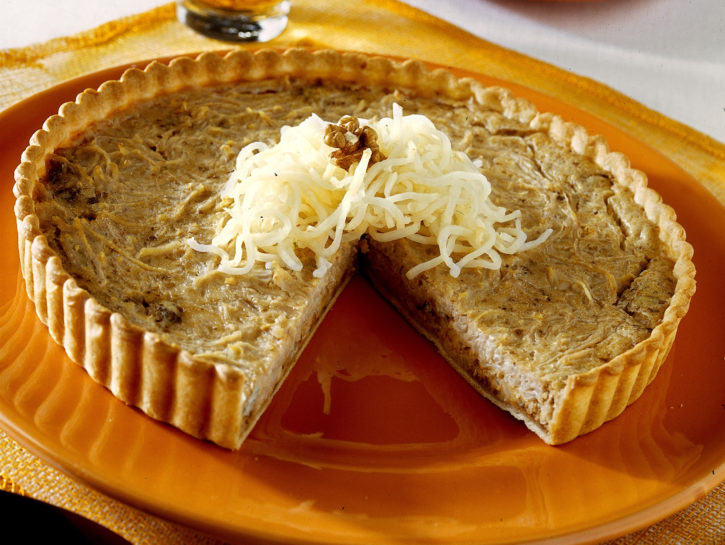 Torta salata con sedano rapa