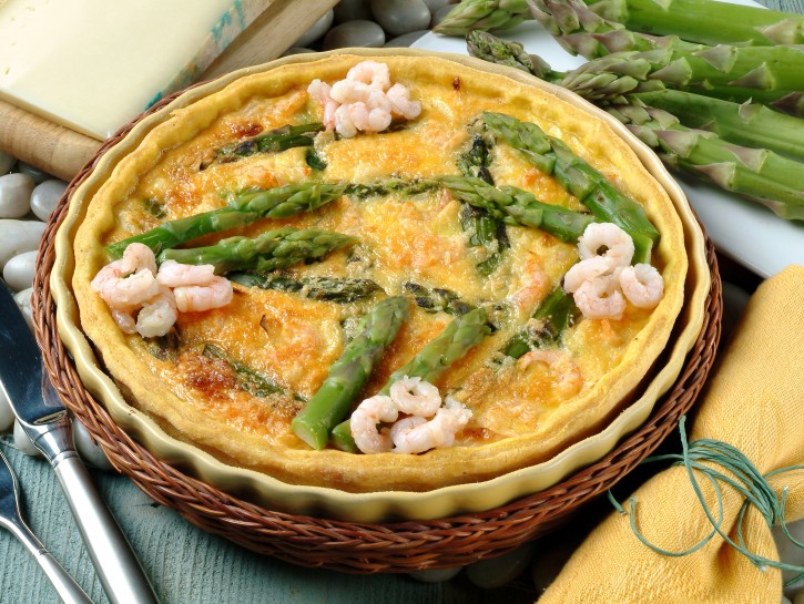 Tortino di asparagi e gamberetti