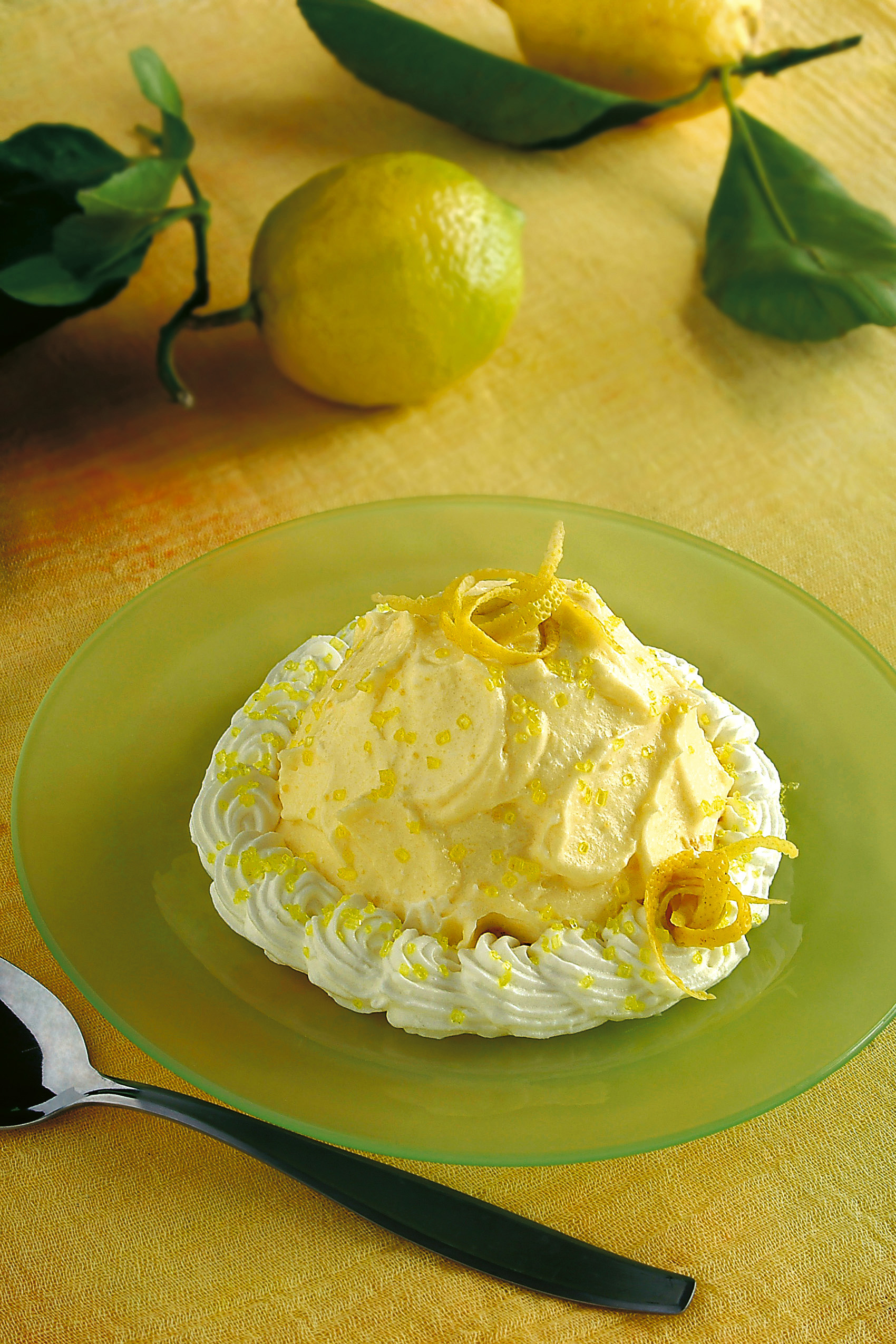 Pan Di Spagna Con Crema Al Limone