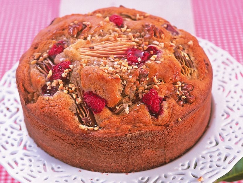 torta-speziata-pere-e-lamponi ricetta