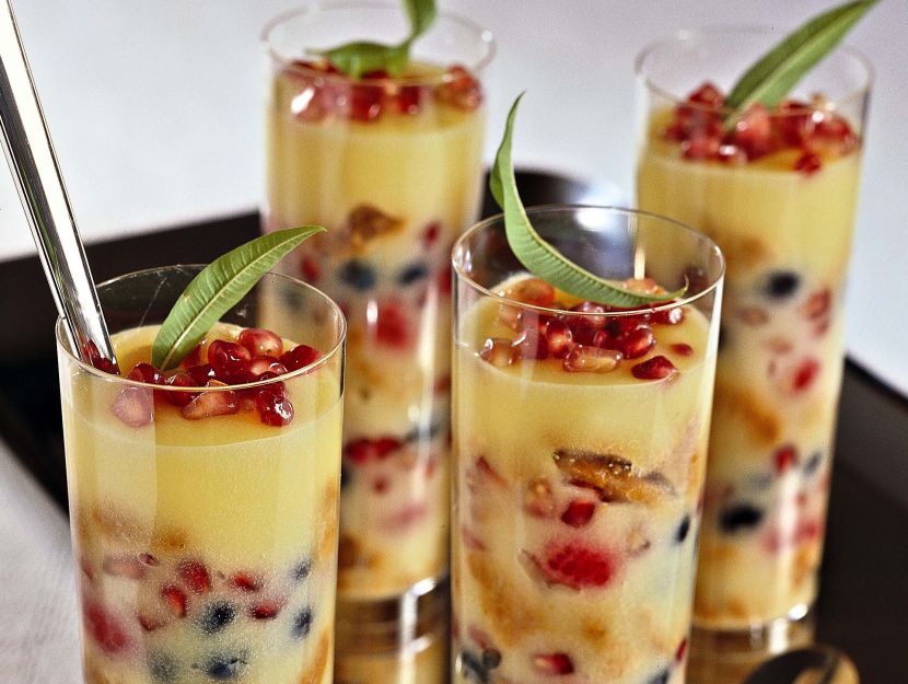crema-con-chicchi-di-melagrana