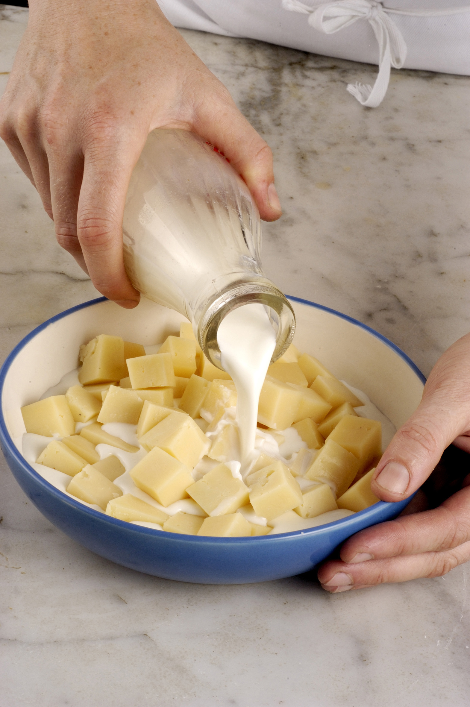 Ricetta Fonduta di fontina Donnamoderna