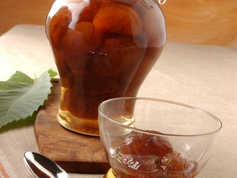 Castagne sciroppate al rum