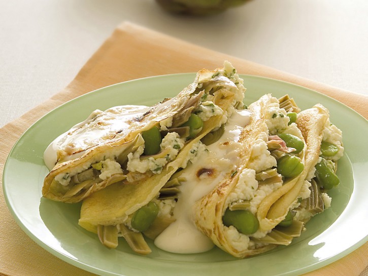 crespelle-saporite-ripiene-di-fave-carciofi-e-ricotta preparazione